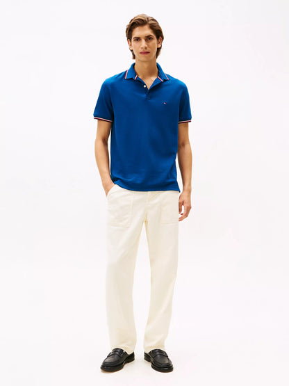 Chemise unicolor con cuello ribeteado