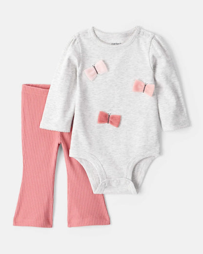 Conjunto sueter y pantalón para niña pequeña