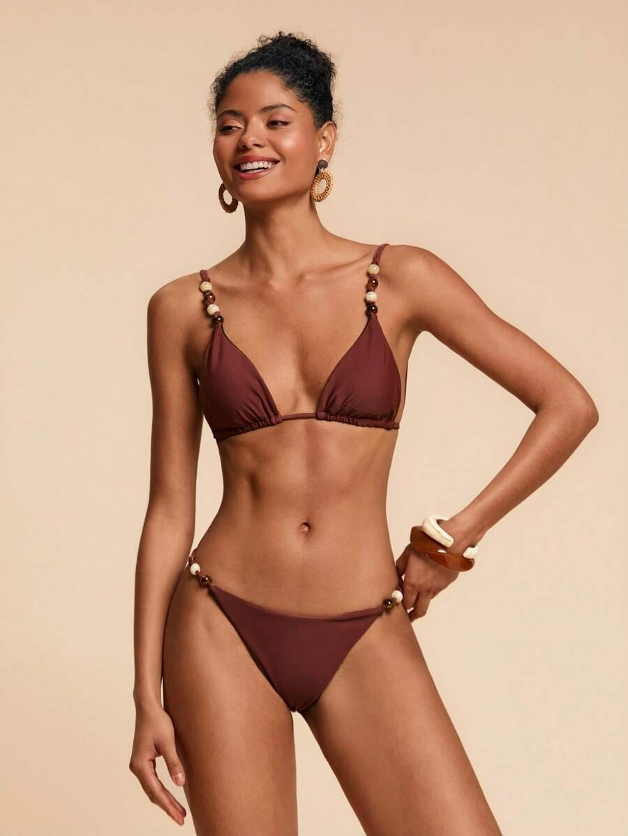 Bikini con decoración de cuentas