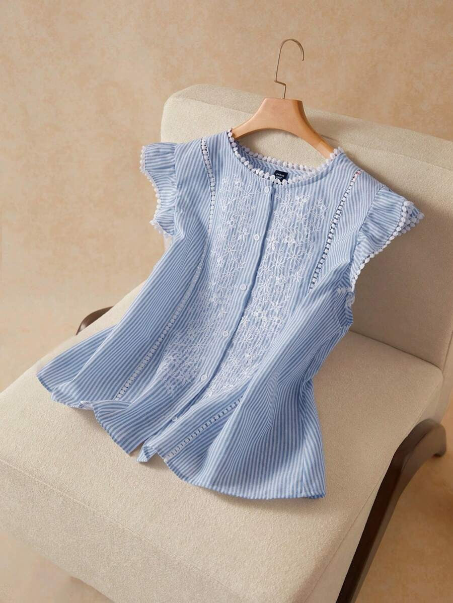 Blusa con estampado de rayas y fruncido