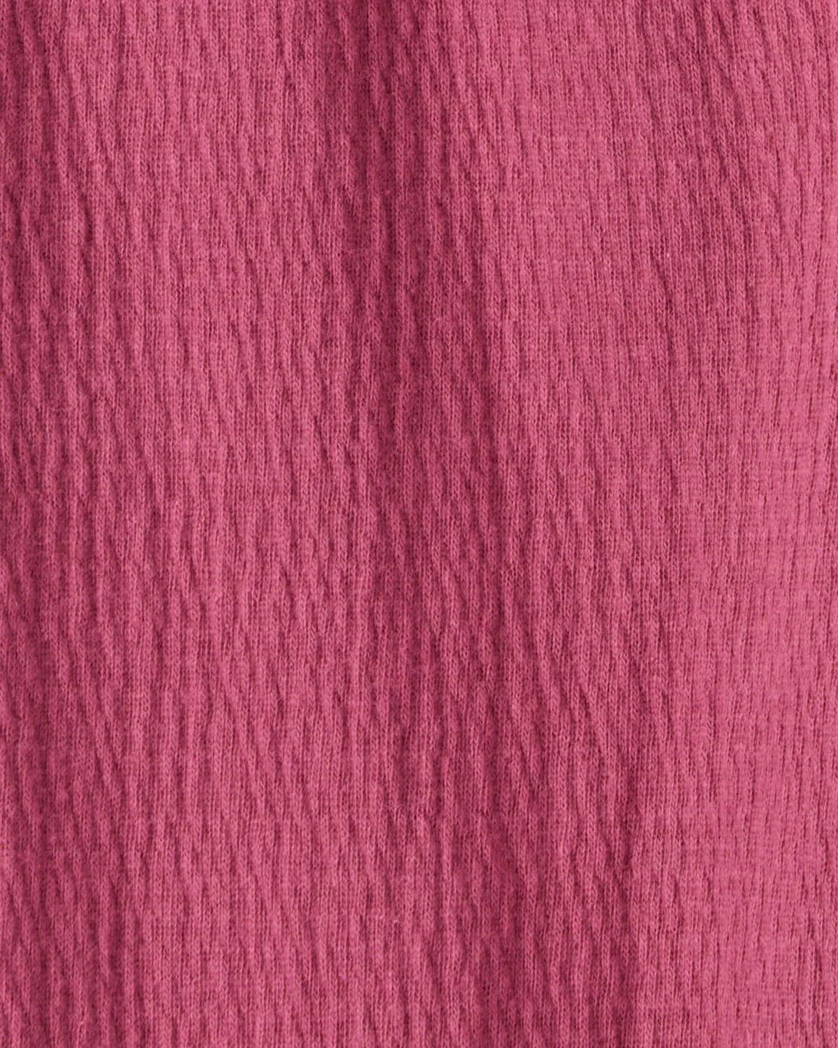 Conjunto sueter y pantalón para niña pequeña