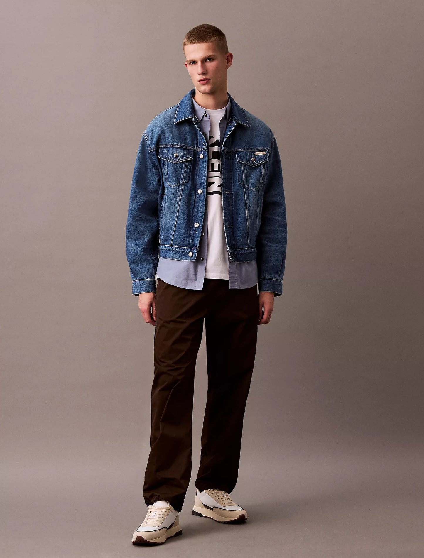 Camisa manga larga unicolor Oxford con logo