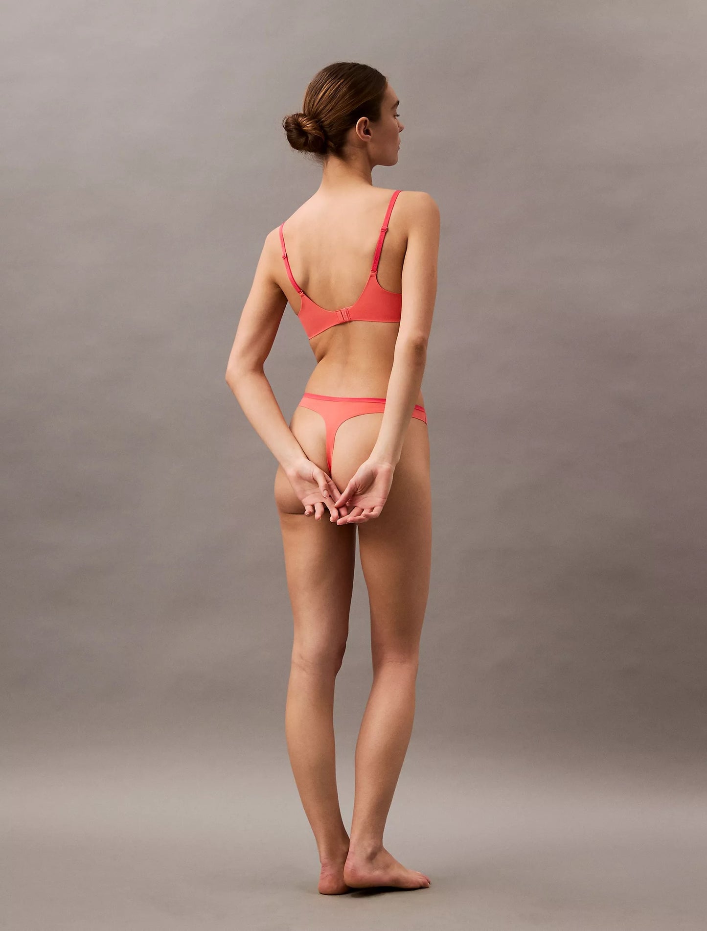 Panty de ajuste perfecto tipo hilo