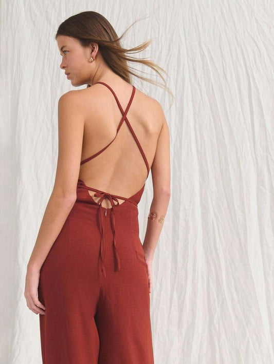 Braga con escote halter, abertura delantera y corte de pierna ancha