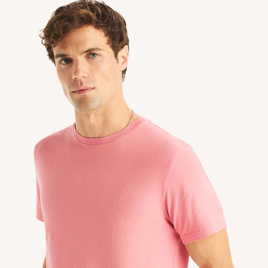 Franela cuello redondo unicolor con logo