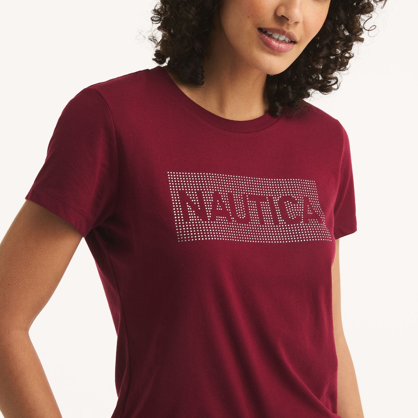 Franela cuello redondo con brillantes