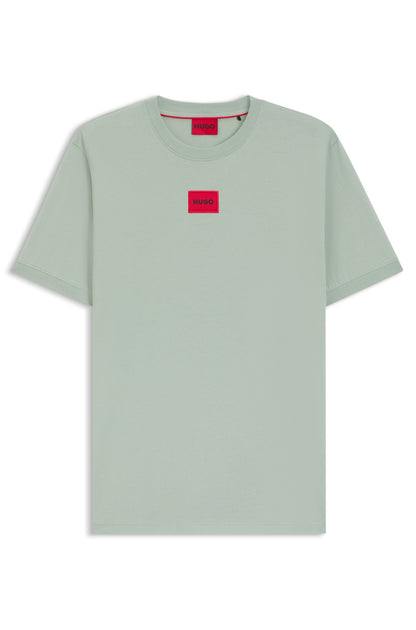 Franela cuello redondo con logo bordado central