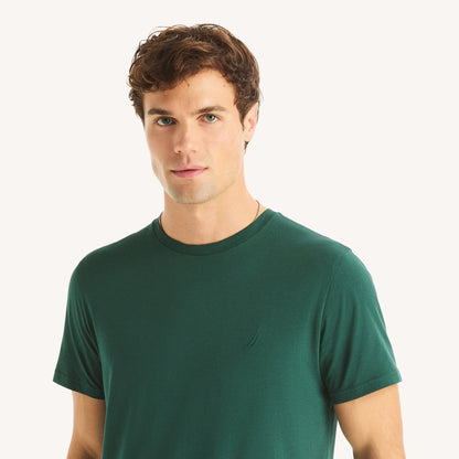 Franela cuello redondo unicolor con logo