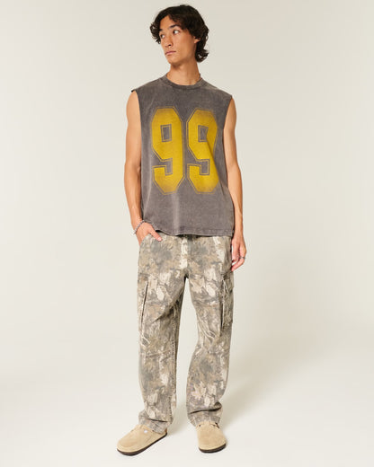 Pantalón baggy tipo cargo con camuflaje