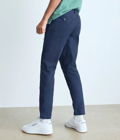 Pantalón chino ajustado