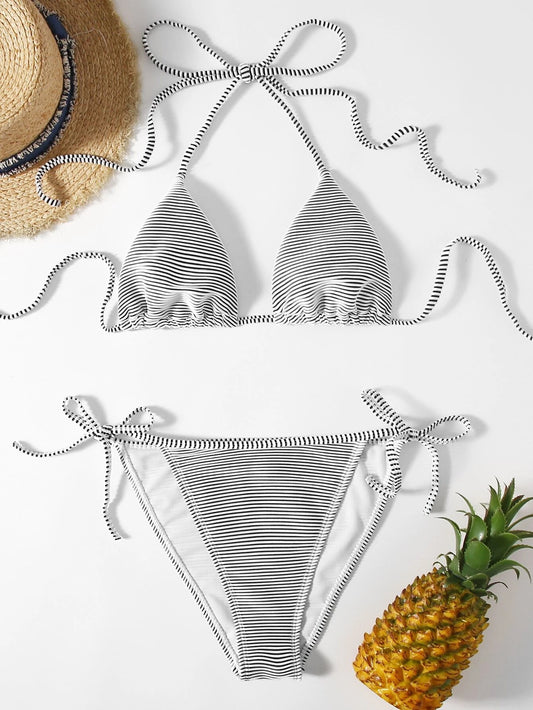 Bañador bikini con tanga triángulo de canalé